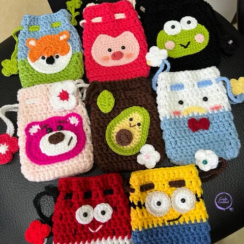 Túi rút mini đựng chìa khoá, hoạ tiết hoạt hình dễ thương, kích thước: 12x9cm