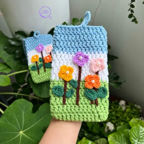 Túi chống sốc điện thoại, túi đựng điện thoại hoạ tiết hoa lá kích thước 17x10cm kèm khoá