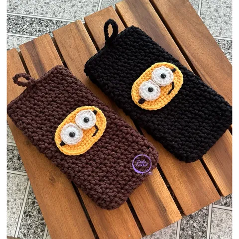 Túi đựng điện thoại hoạ tiết minion, túi đựng máy tính cầm tay, chống sốc điện thoại, túi len handmade